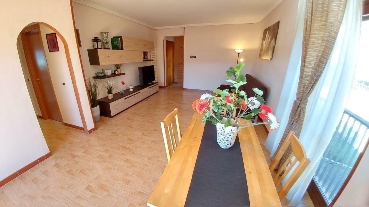 דירות רומא Terrace22 - Delizioso Attico Ben Collegato מראה חיצוני תמונה